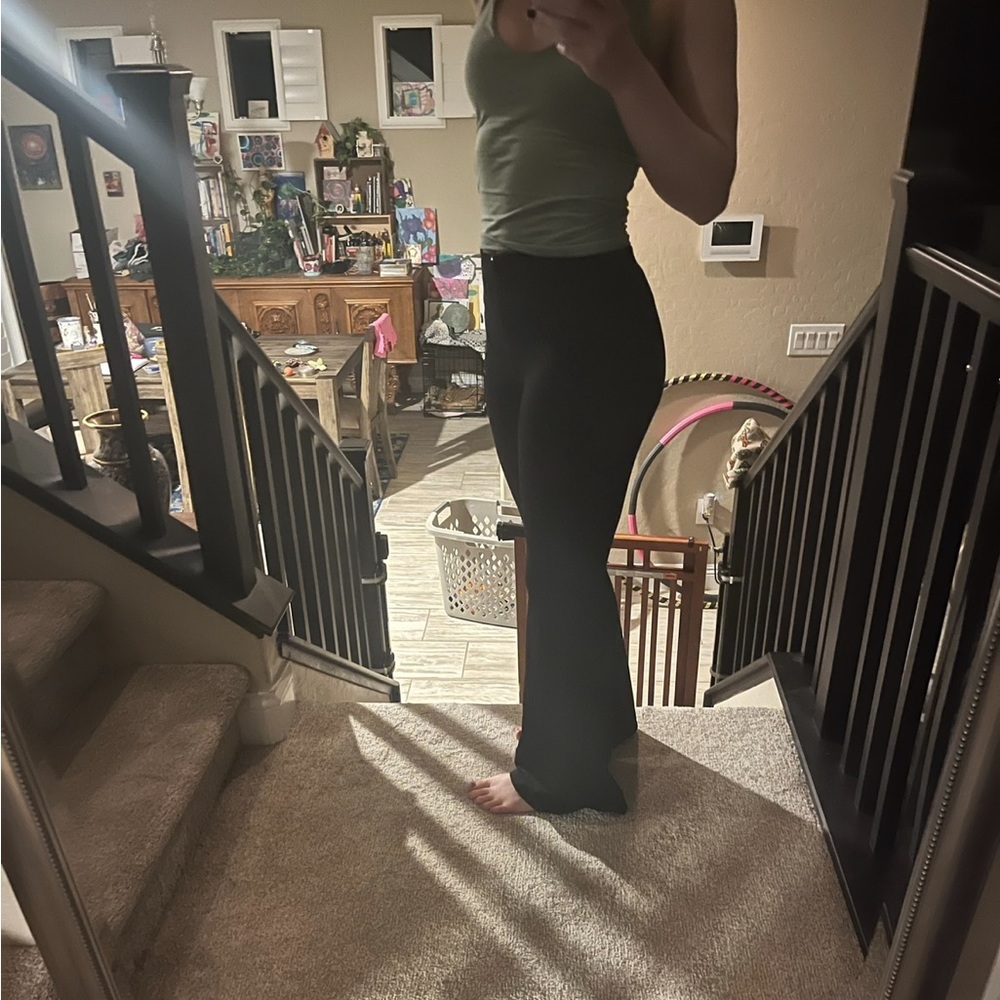 Adika flared leggings